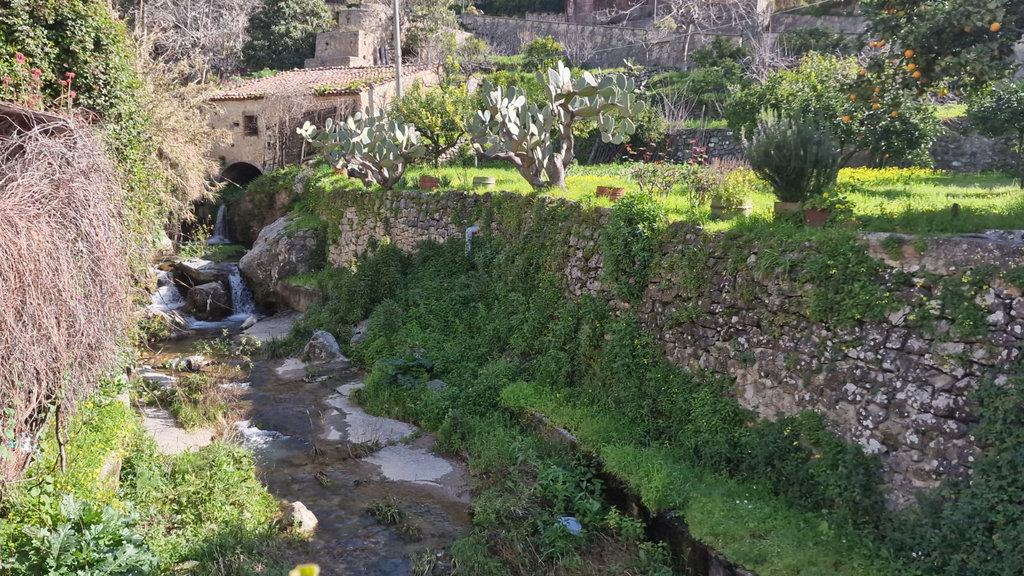 AlcaraLiFusiViaDellAcqua